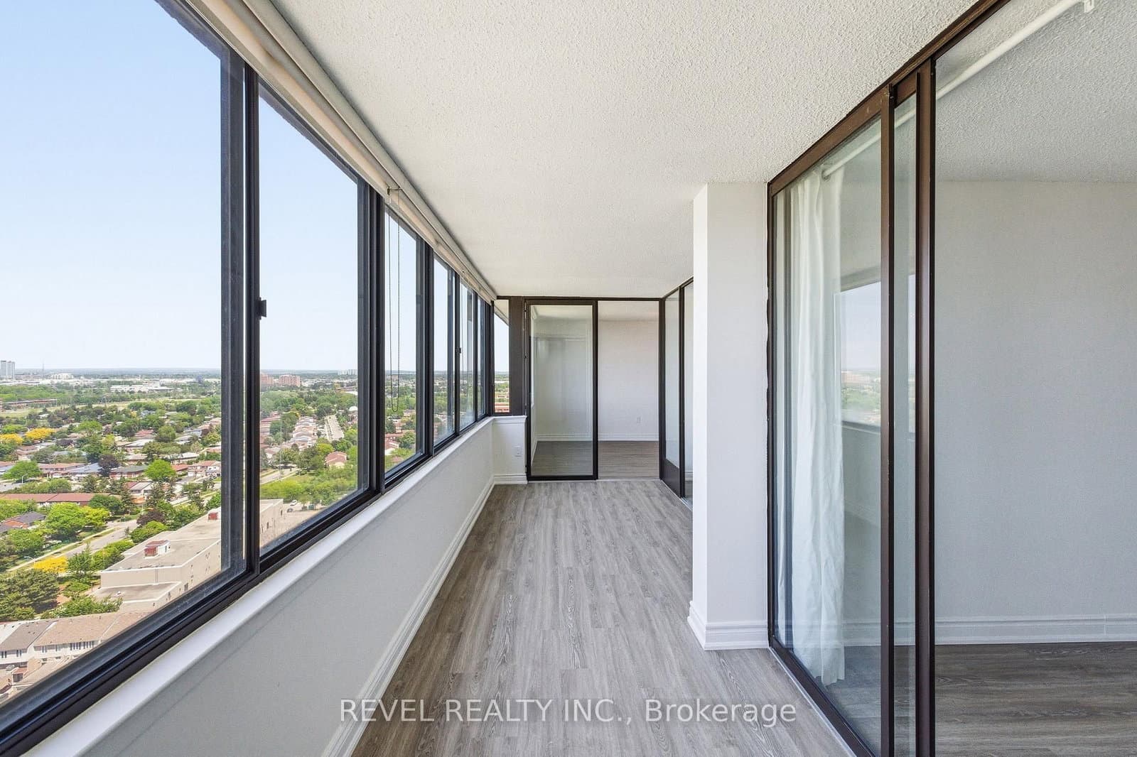 2330 Bridletowne Circle, Unit Ph06 thumbnail 14
