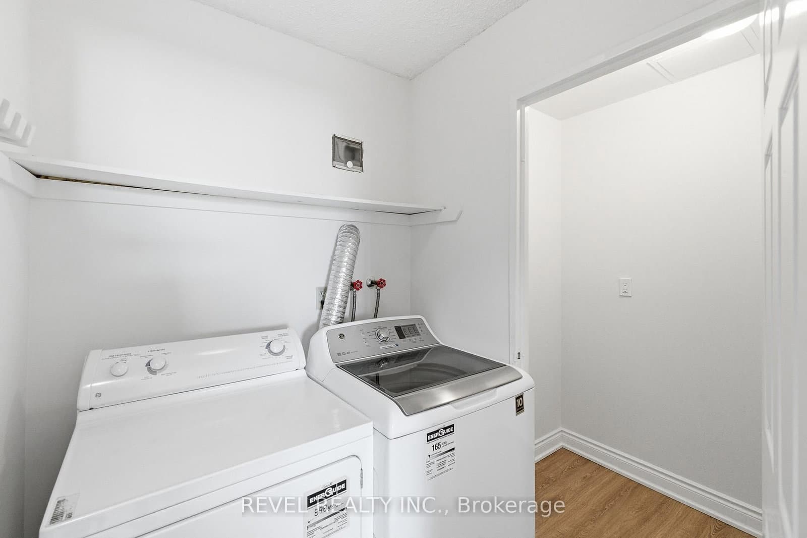 2330 Bridletowne Circle, Unit Ph06 thumbnail 22