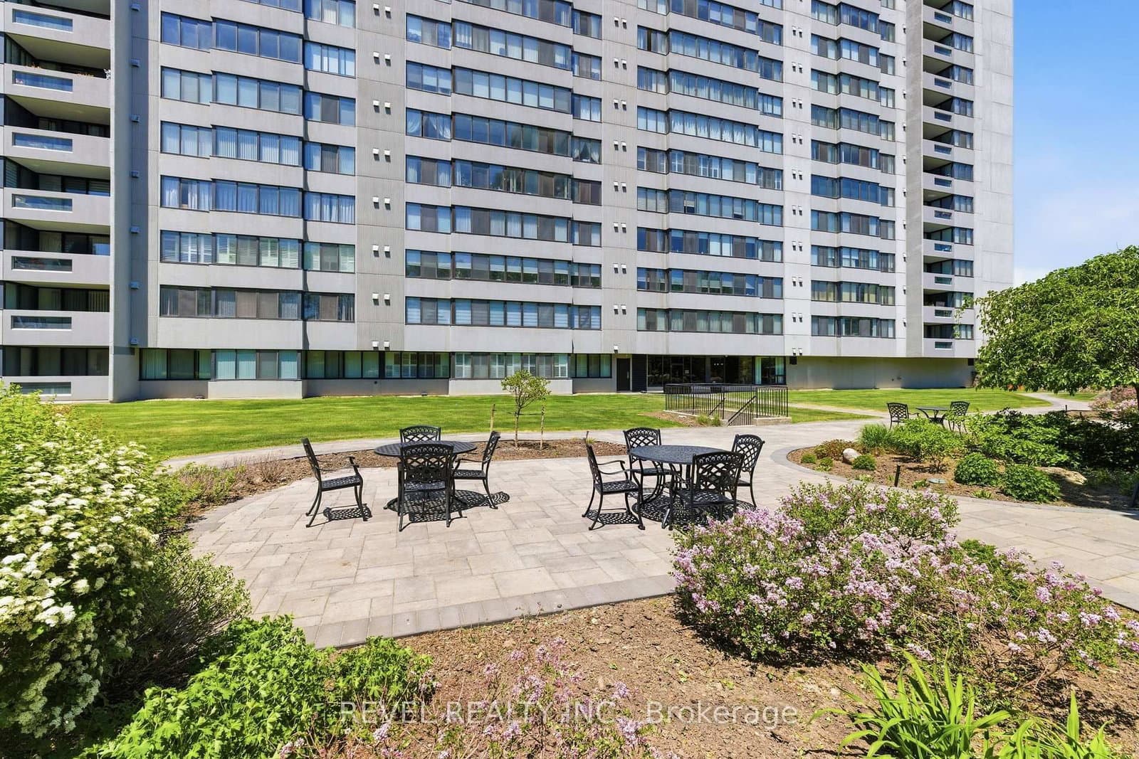 2330 Bridletowne Circle, Unit Ph06 thumbnail 25