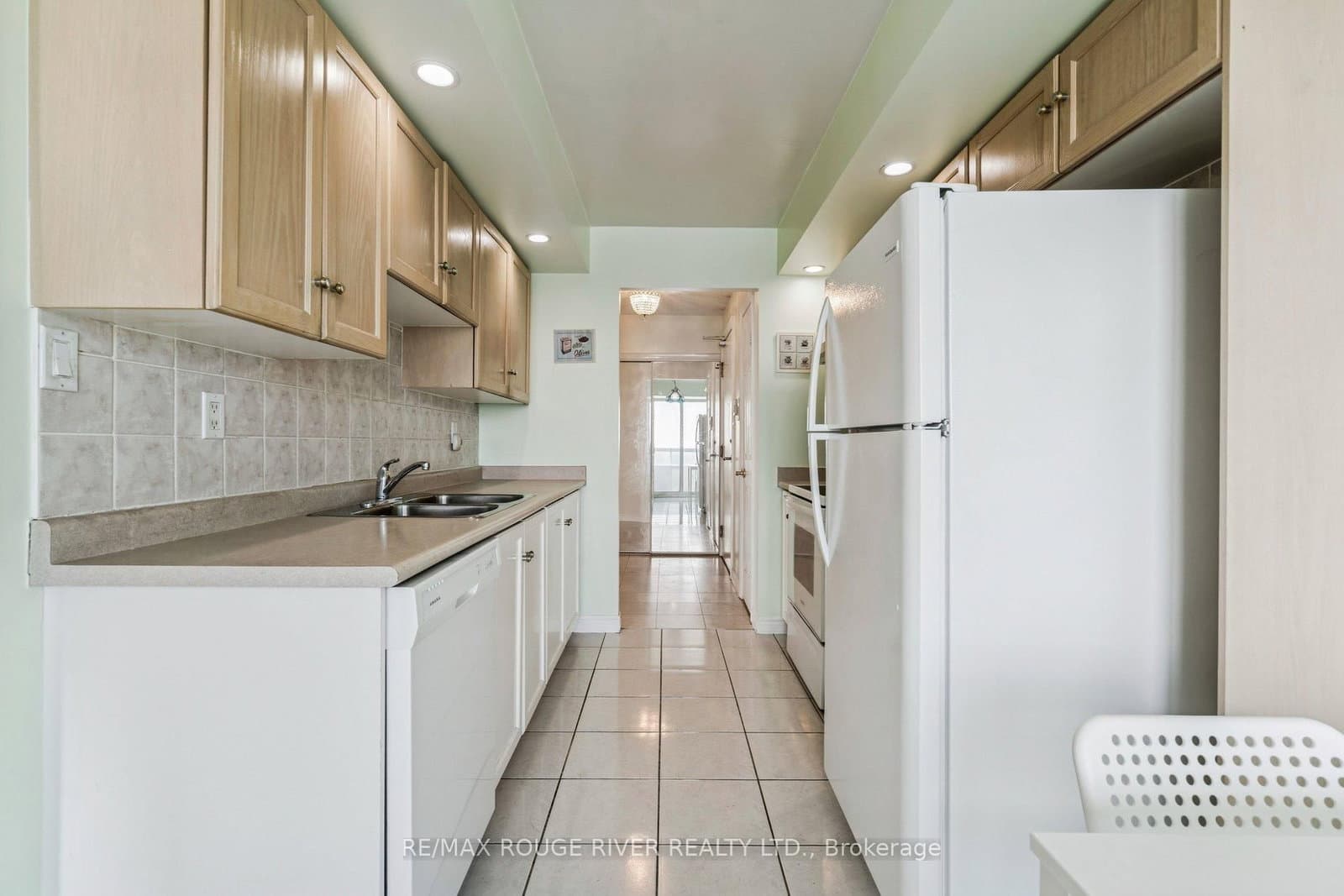 125 Omni Drive, Unit 1136 thumbnail 8