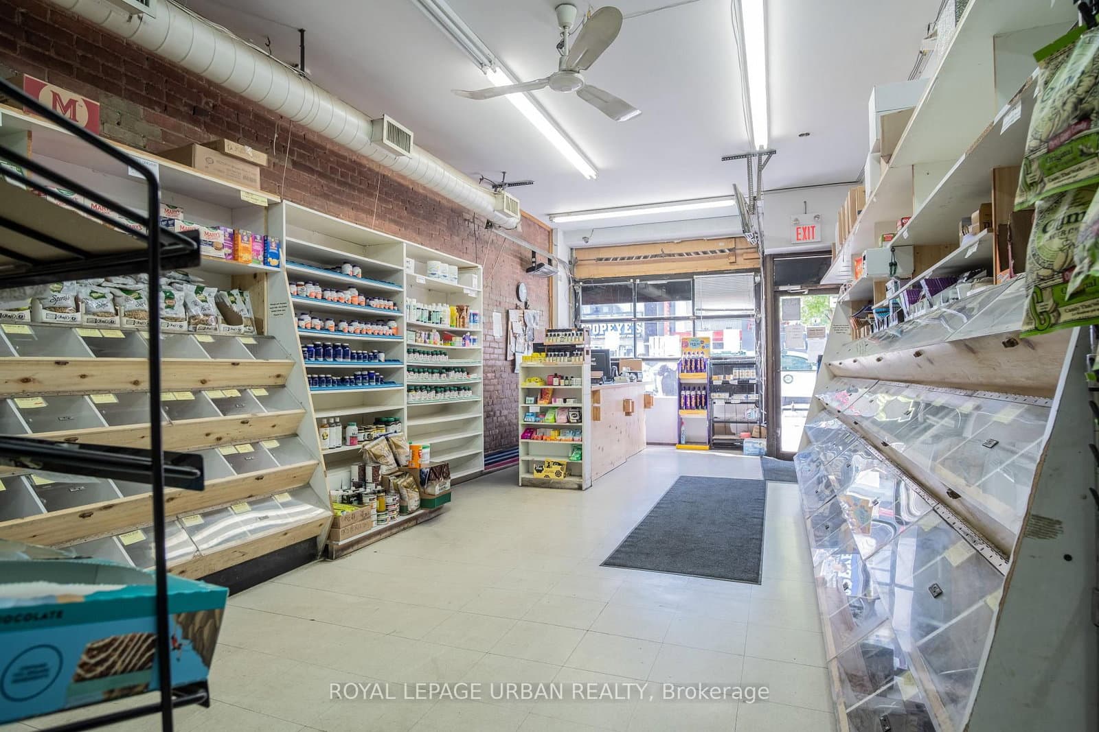 638 Danforth Avenue thumbnail 16