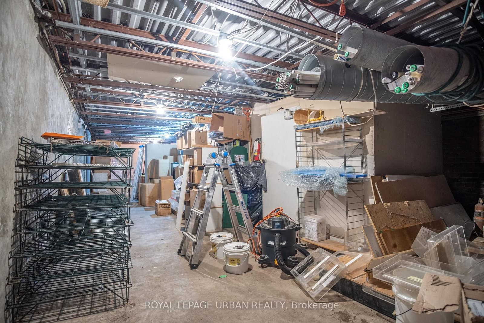 638 Danforth Avenue thumbnail 24