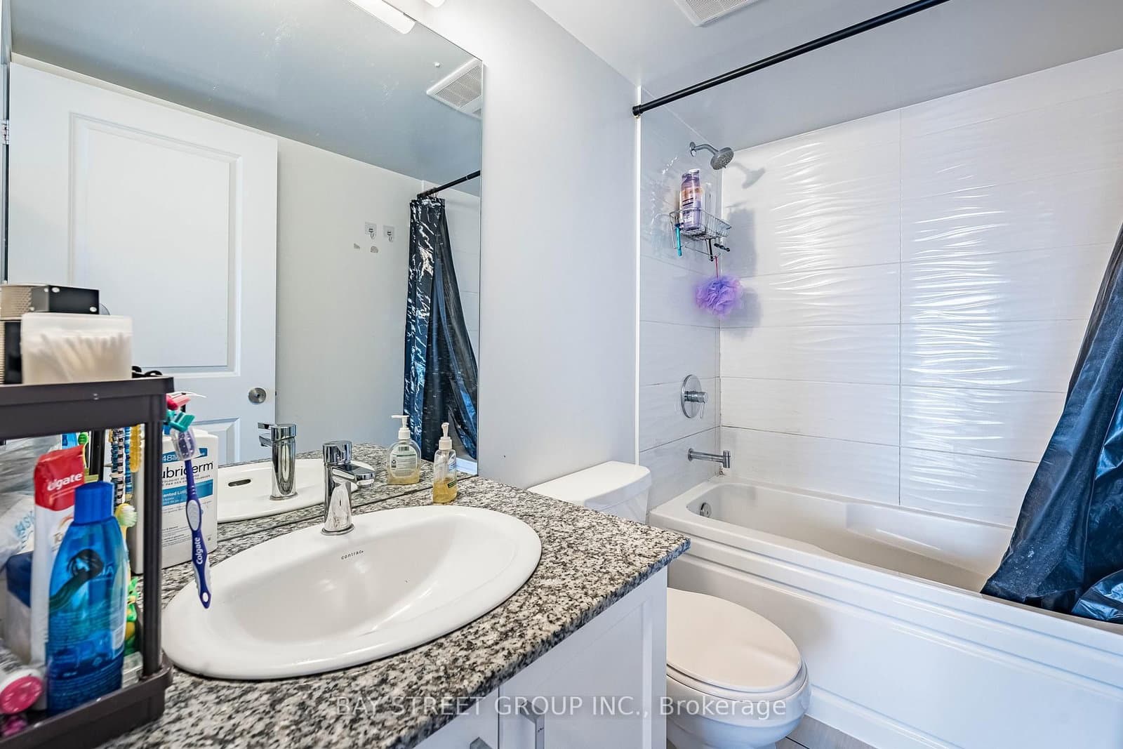 20 Meadowglen Place, Unit 222 thumbnail 28