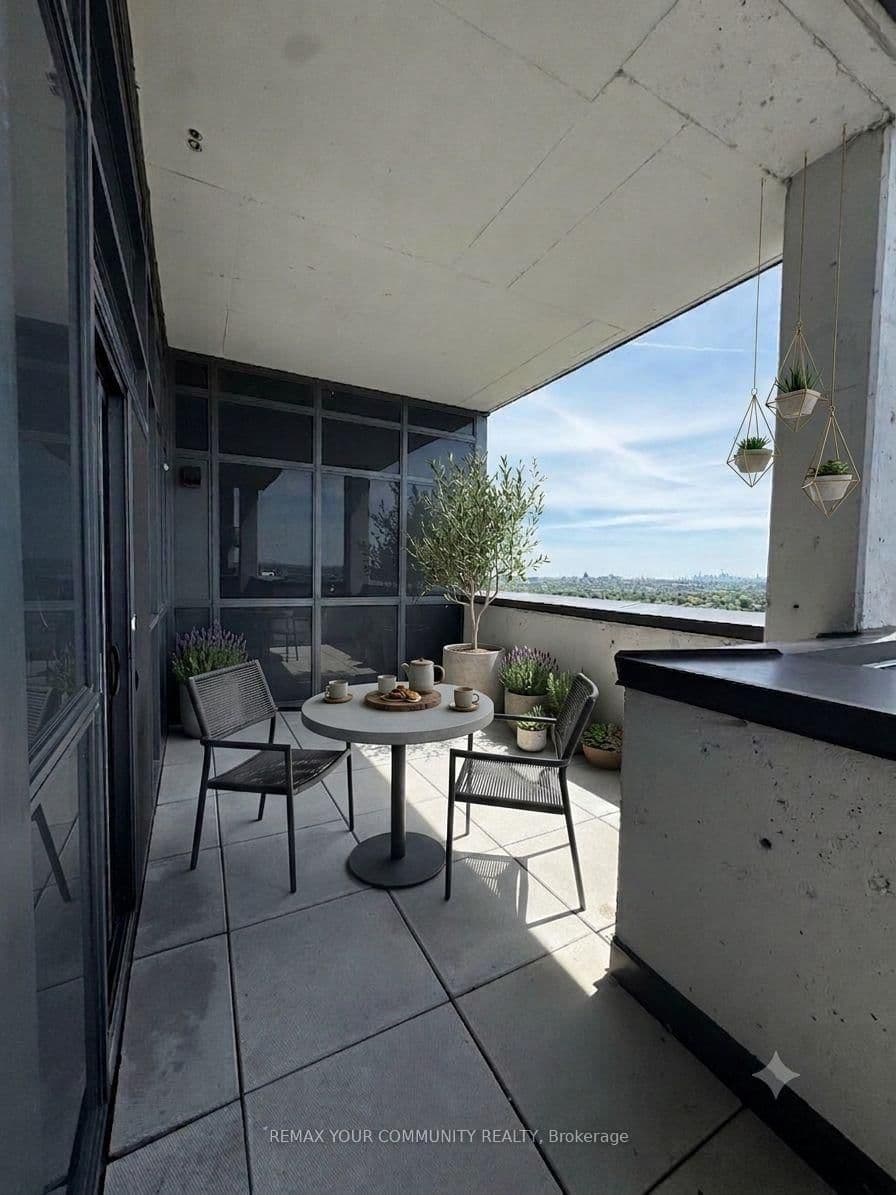 20 Meadowglen Place, Unit 2808 thumbnail 11