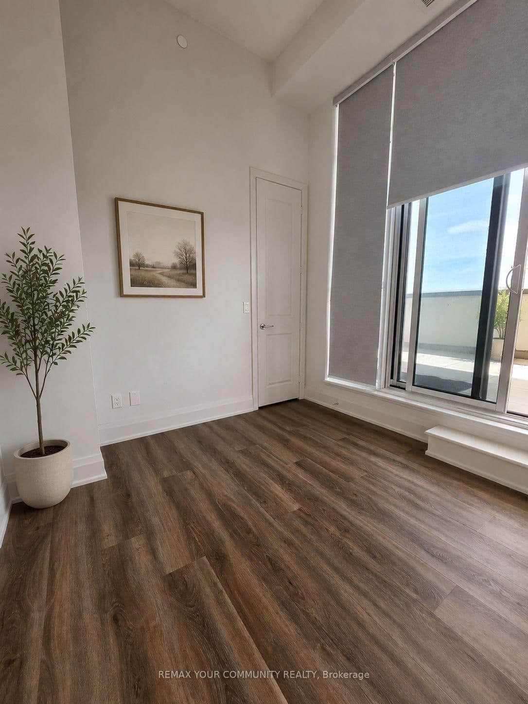 20 Meadowglen Place, Unit 2808 thumbnail 5