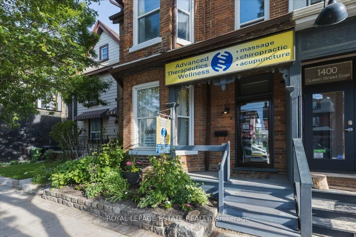 1398 Queen Street E thumbnail 3