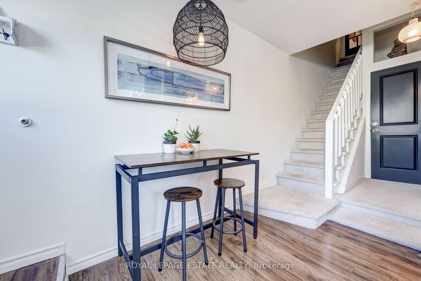 1398 Queen Street E thumbnail 34