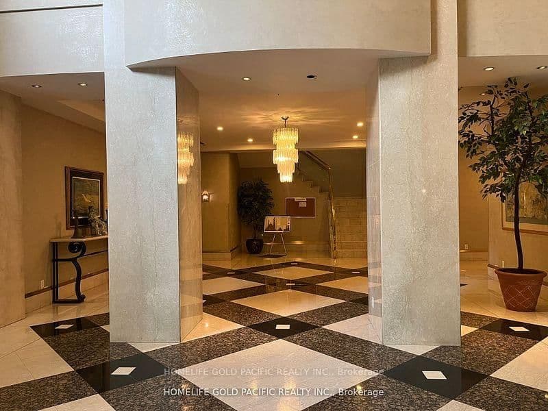 88 Corporate Drive, Unit Ph17 thumbnail 4