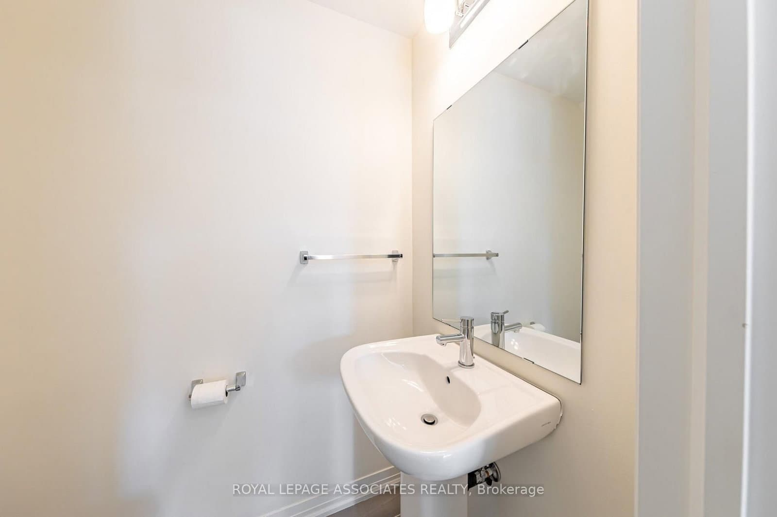 30 Liben Way, Unit 44 thumbnail 8