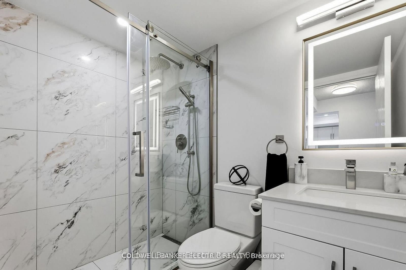 2550 Lawrence Avenue E, Unit 815 thumbnail 8
