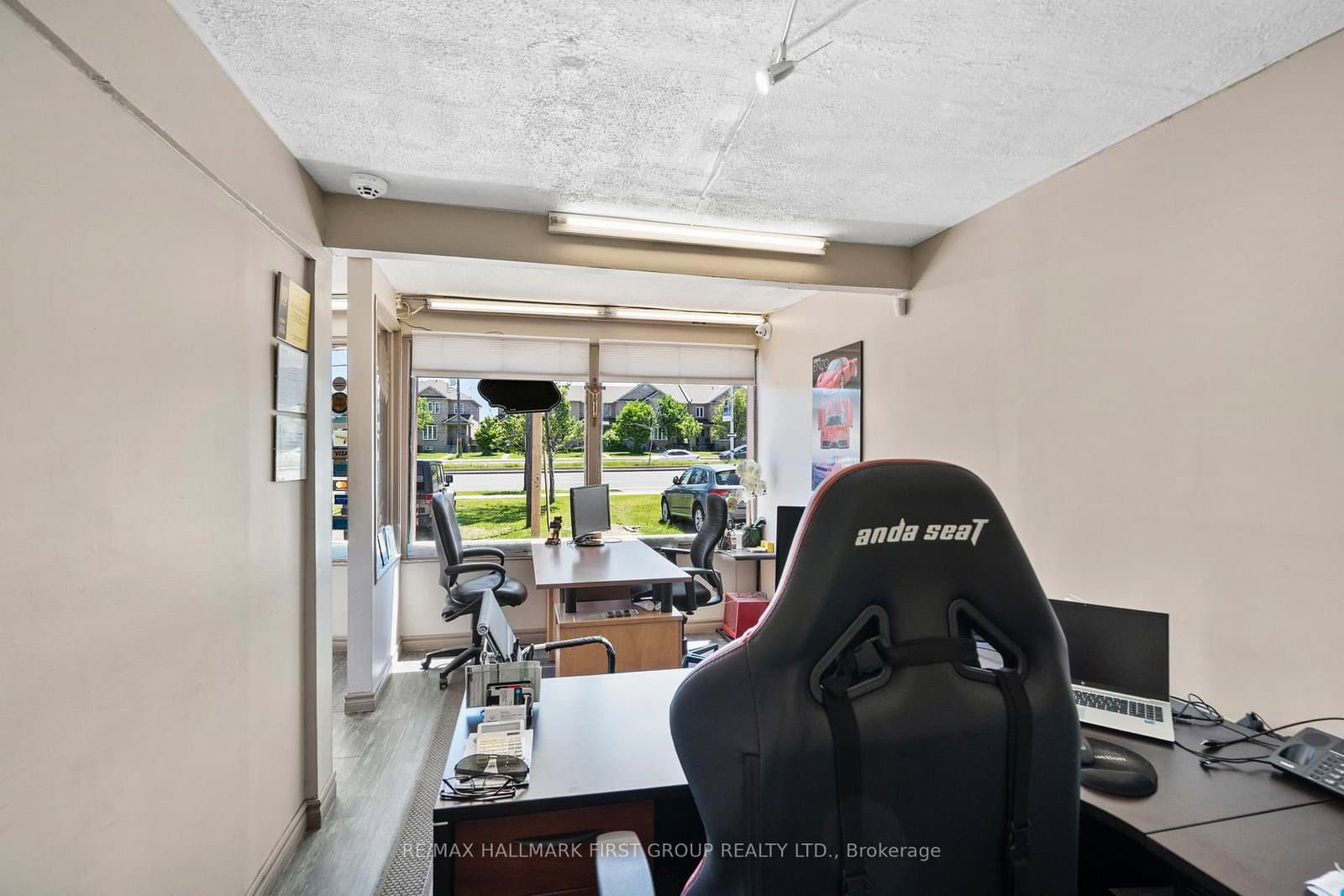 4656 Kingston Road thumbnail 20