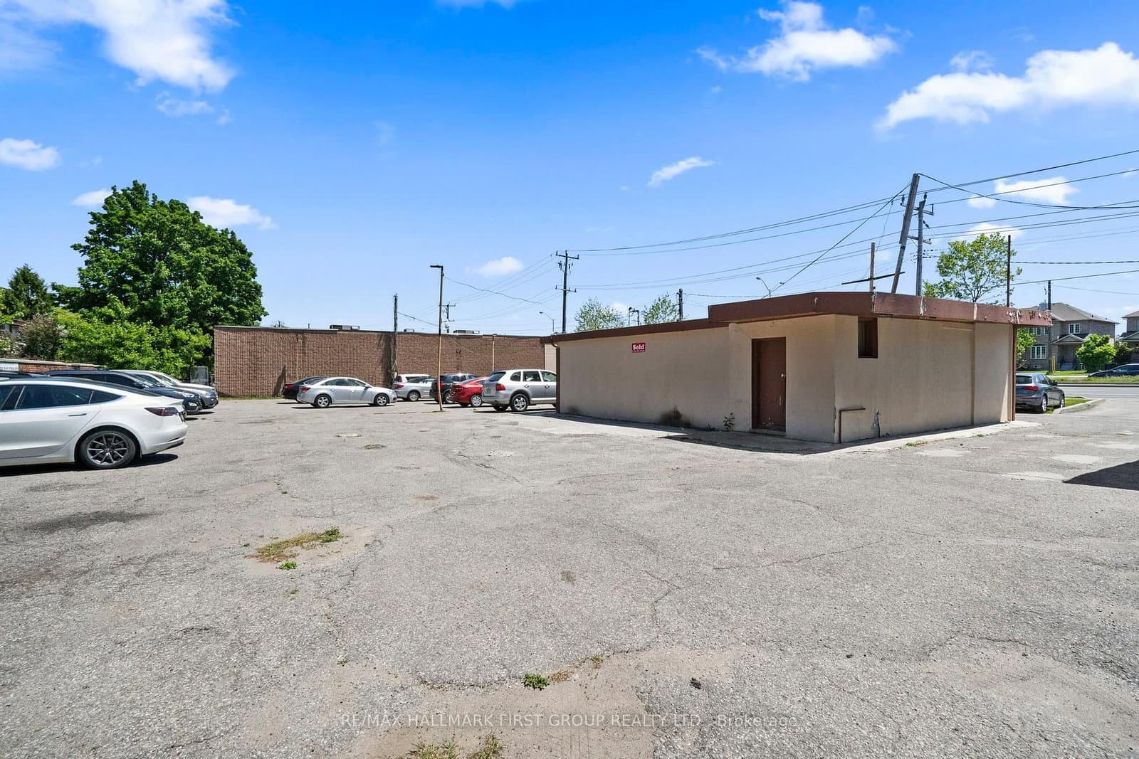 4656 Kingston Road thumbnail 22