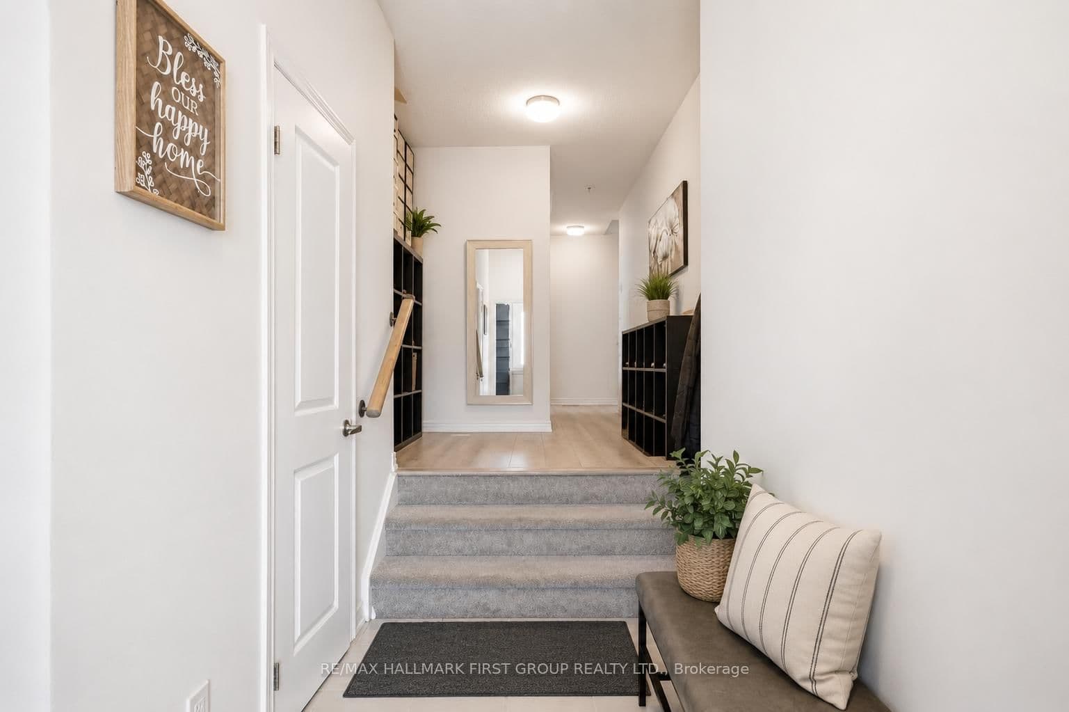 2019 Cameron Lott Crescent thumbnail 3