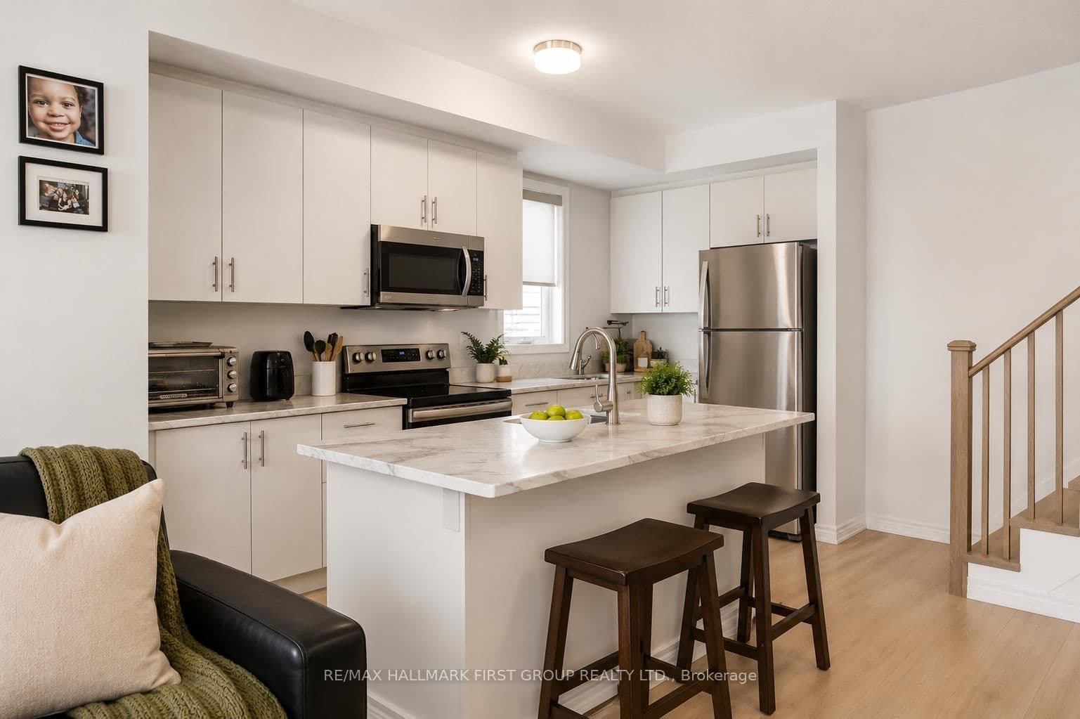 2019 Cameron Lott Crescent thumbnail 7