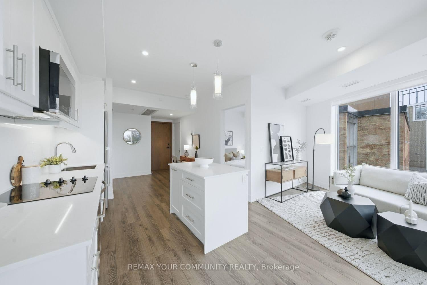 1316 Kingston Road, Unit 305 thumbnail 11