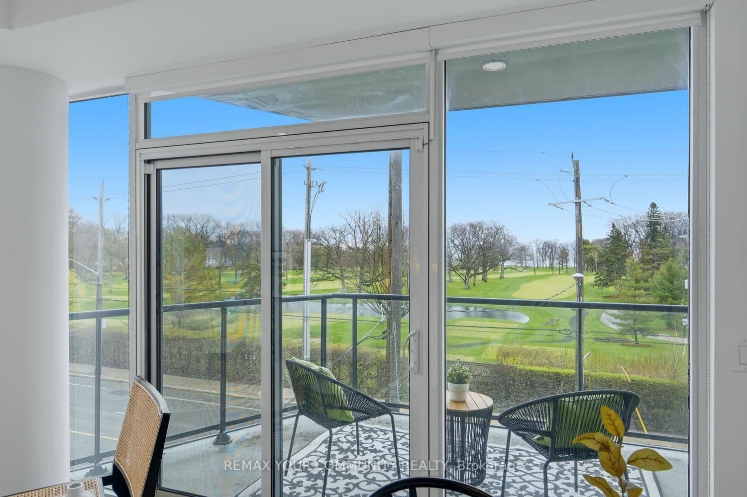 1316 Kingston Road, Unit 305 thumbnail 25