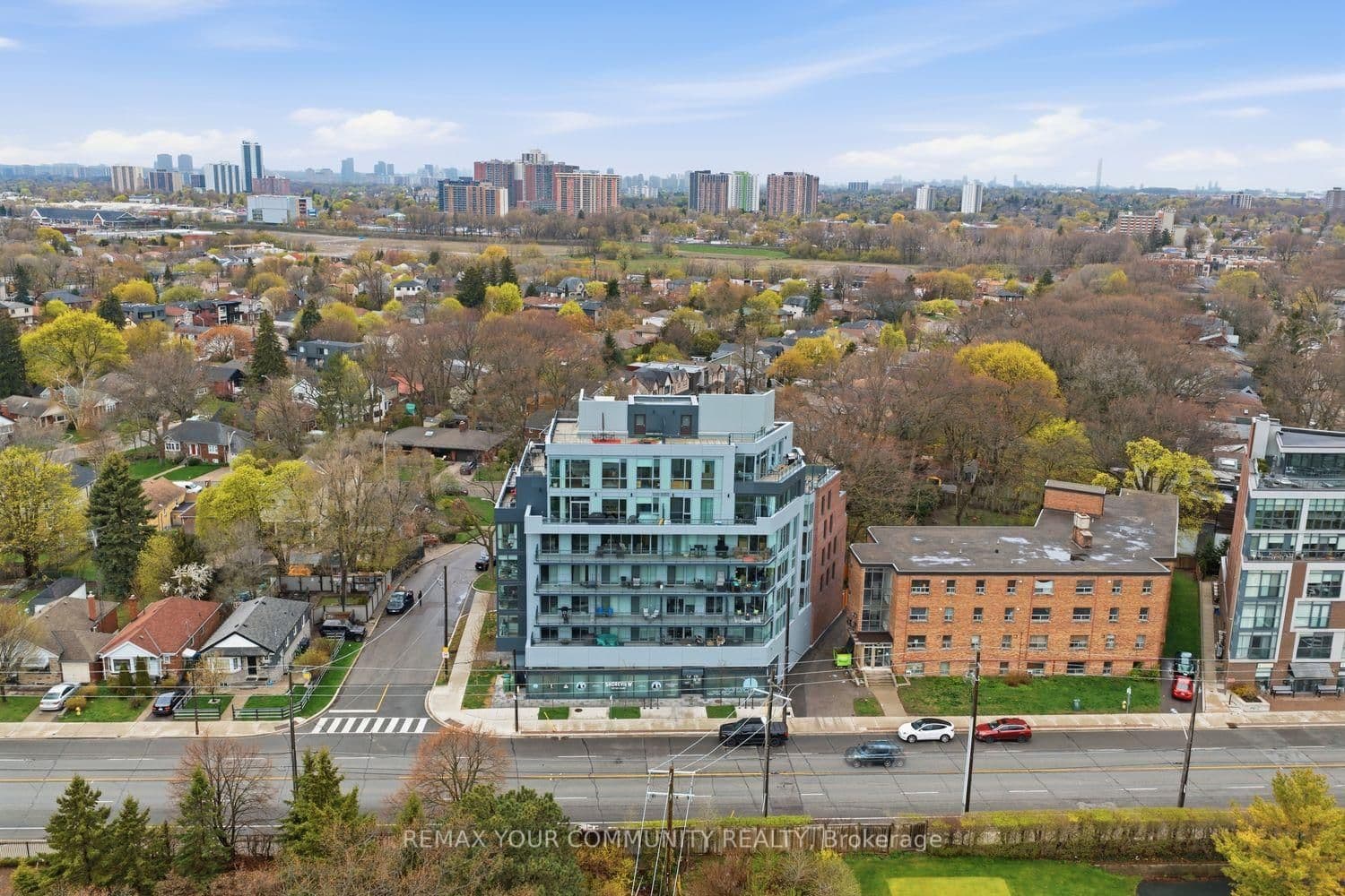 1316 Kingston Road, Unit 305 thumbnail 39