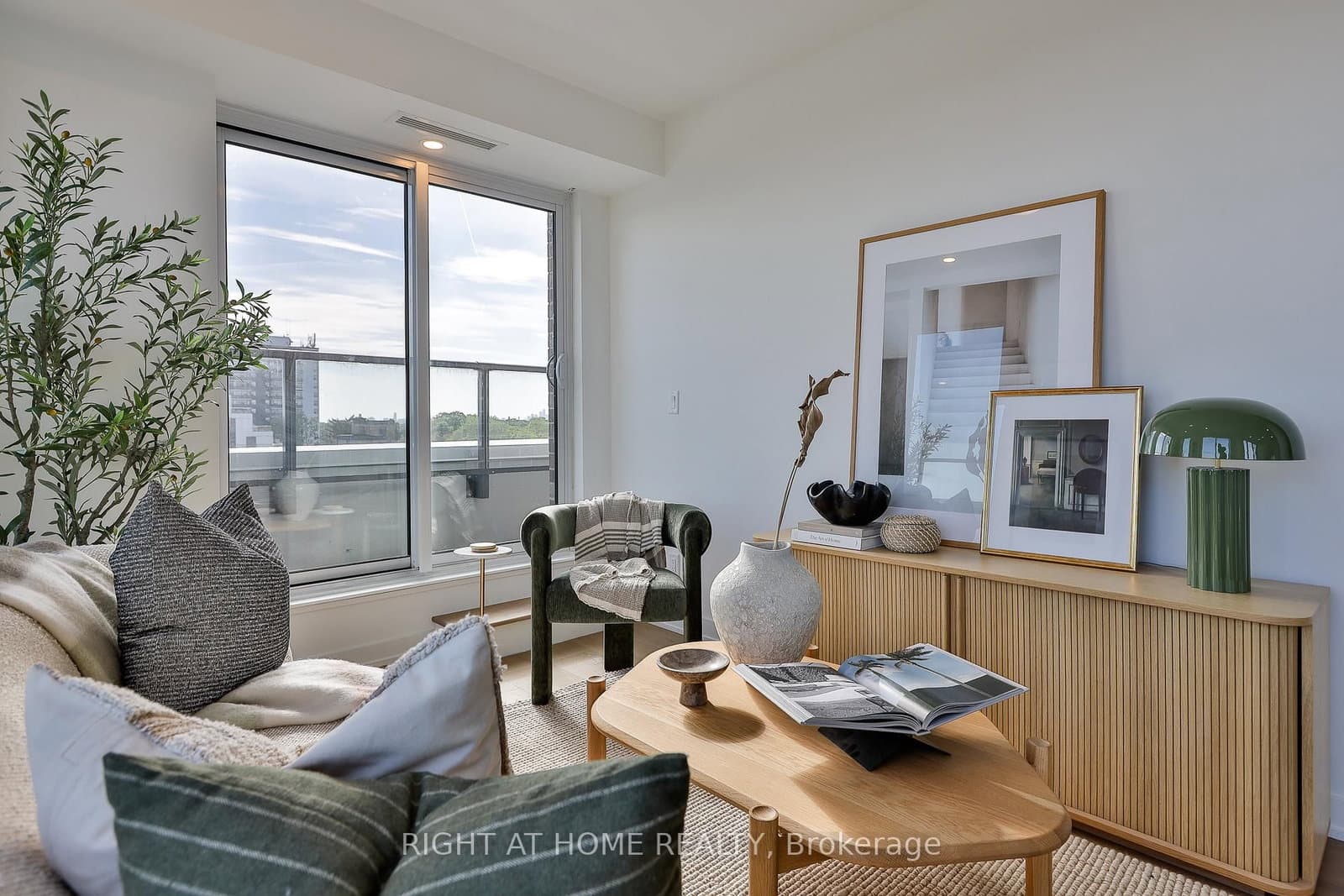 1161 Kingston Road, Unit 602 thumbnail 12