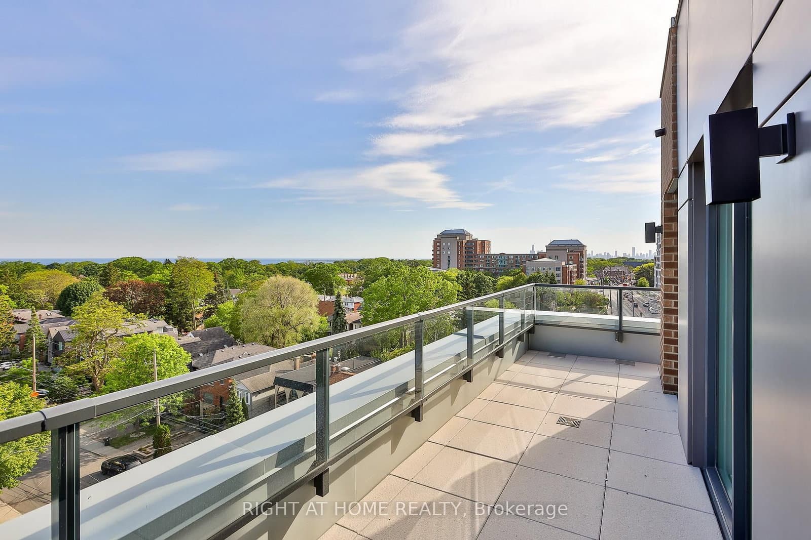 1161 Kingston Road, Unit 602 thumbnail 8