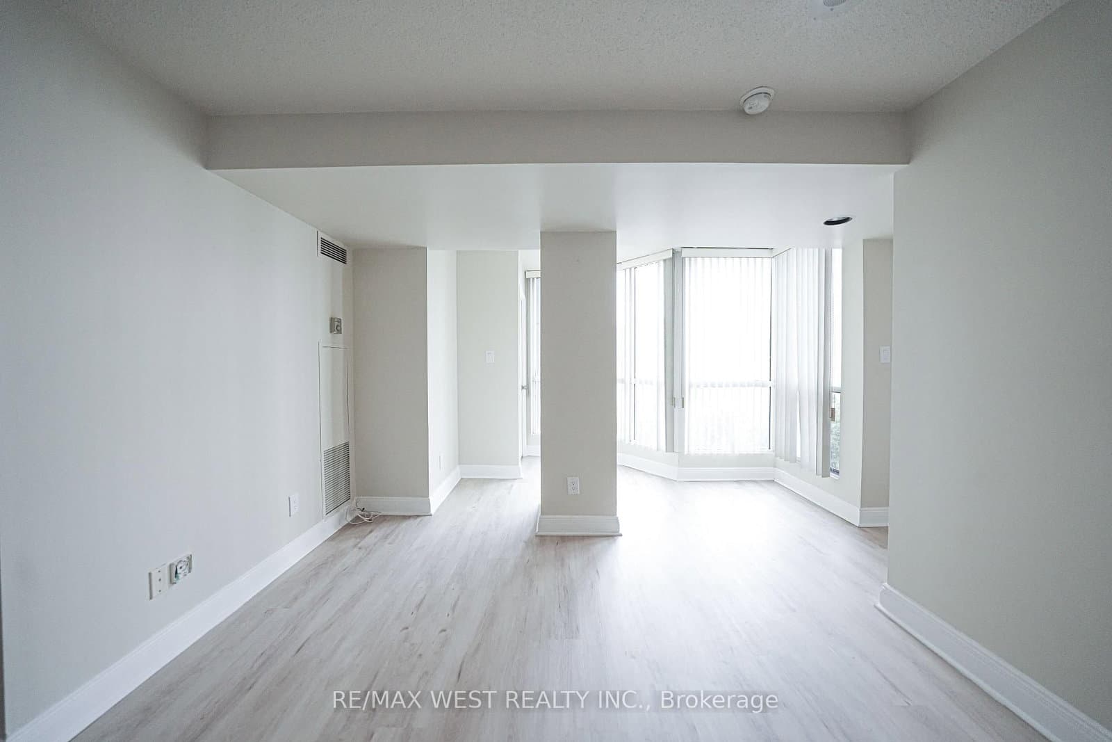 1470 Midland Avenue, Unit 608 thumbnail 14