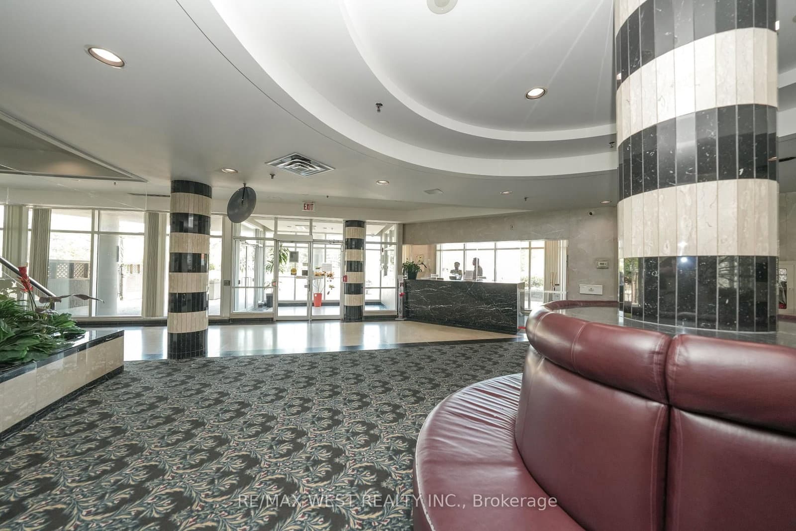 1470 Midland Avenue, Unit 608 thumbnail 35