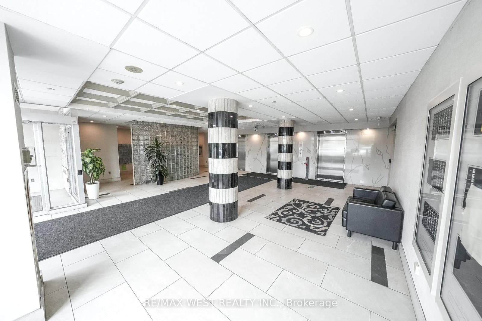 1470 Midland Avenue, Unit 608 thumbnail 6