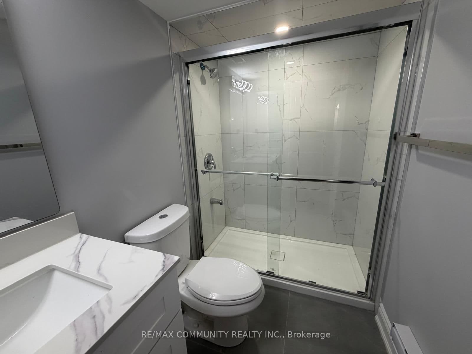 224 Fleetwood Drive, Unit Bsmt thumbnail 20