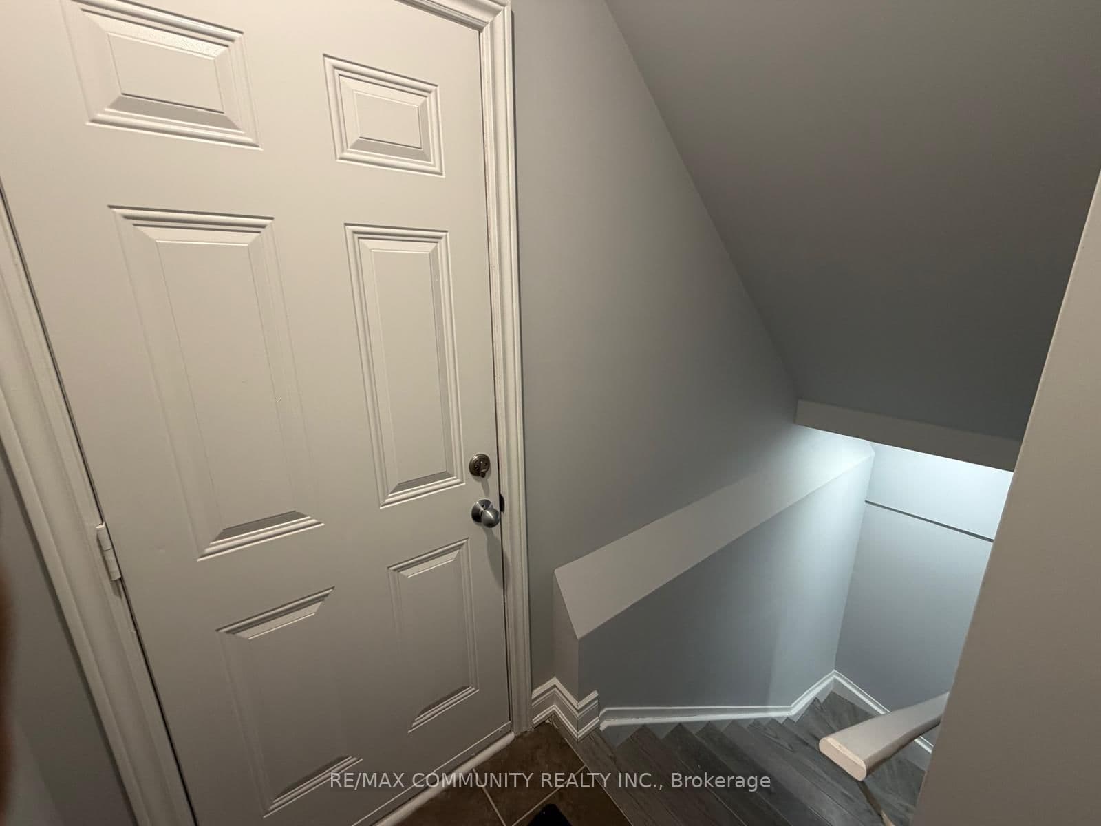 224 Fleetwood Drive, Unit Bsmt thumbnail 26