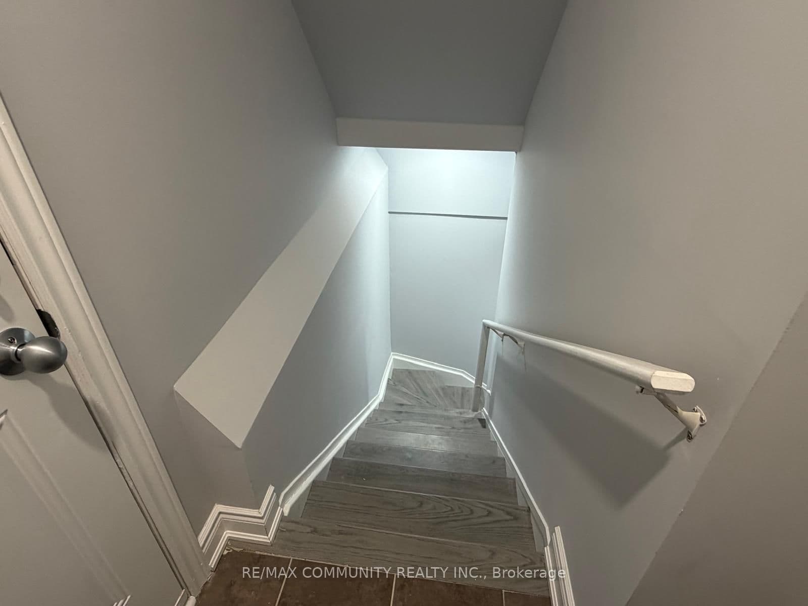 224 Fleetwood Drive, Unit Bsmt thumbnail 27