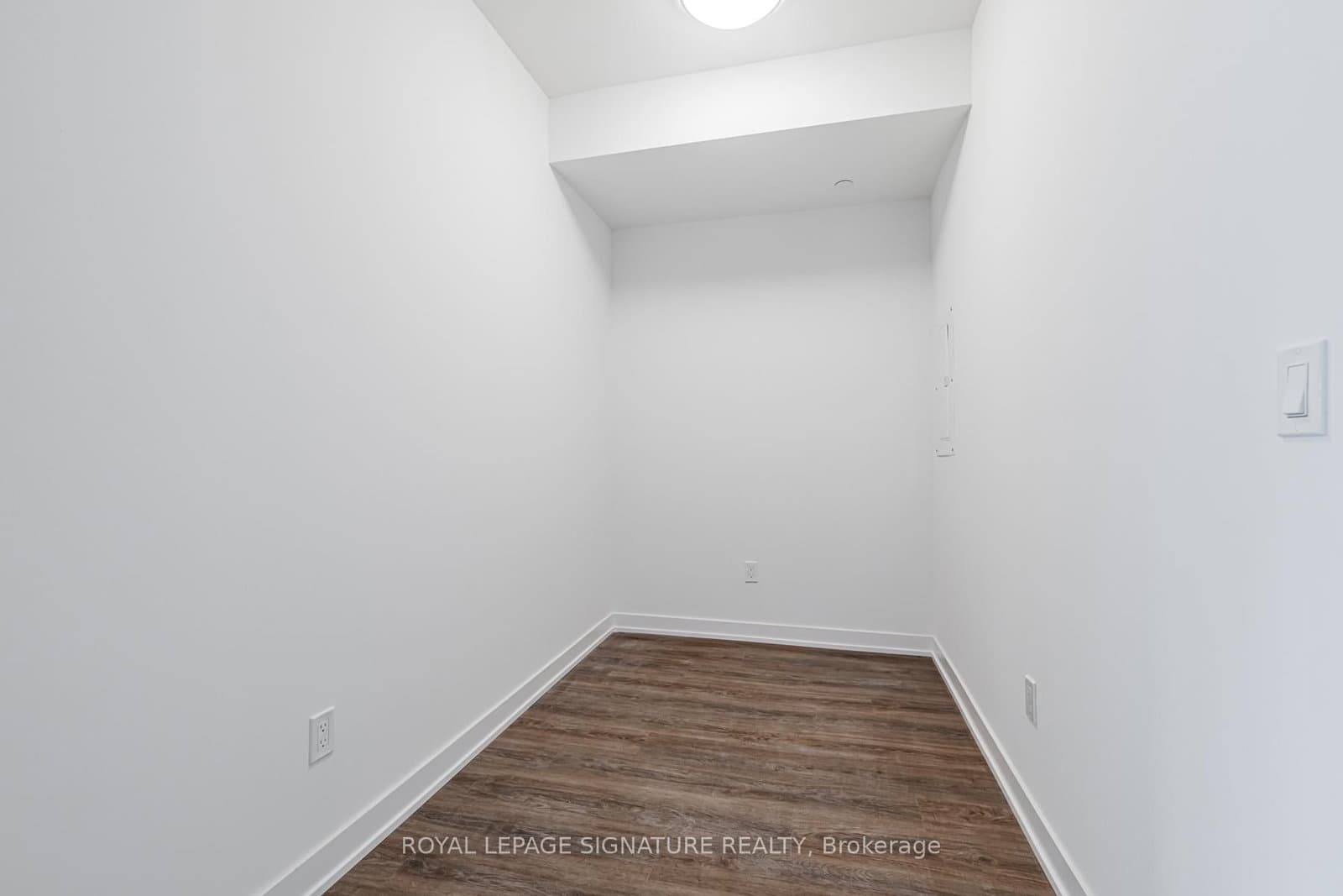 4569 Kingston Road, Unit 505 thumbnail 9