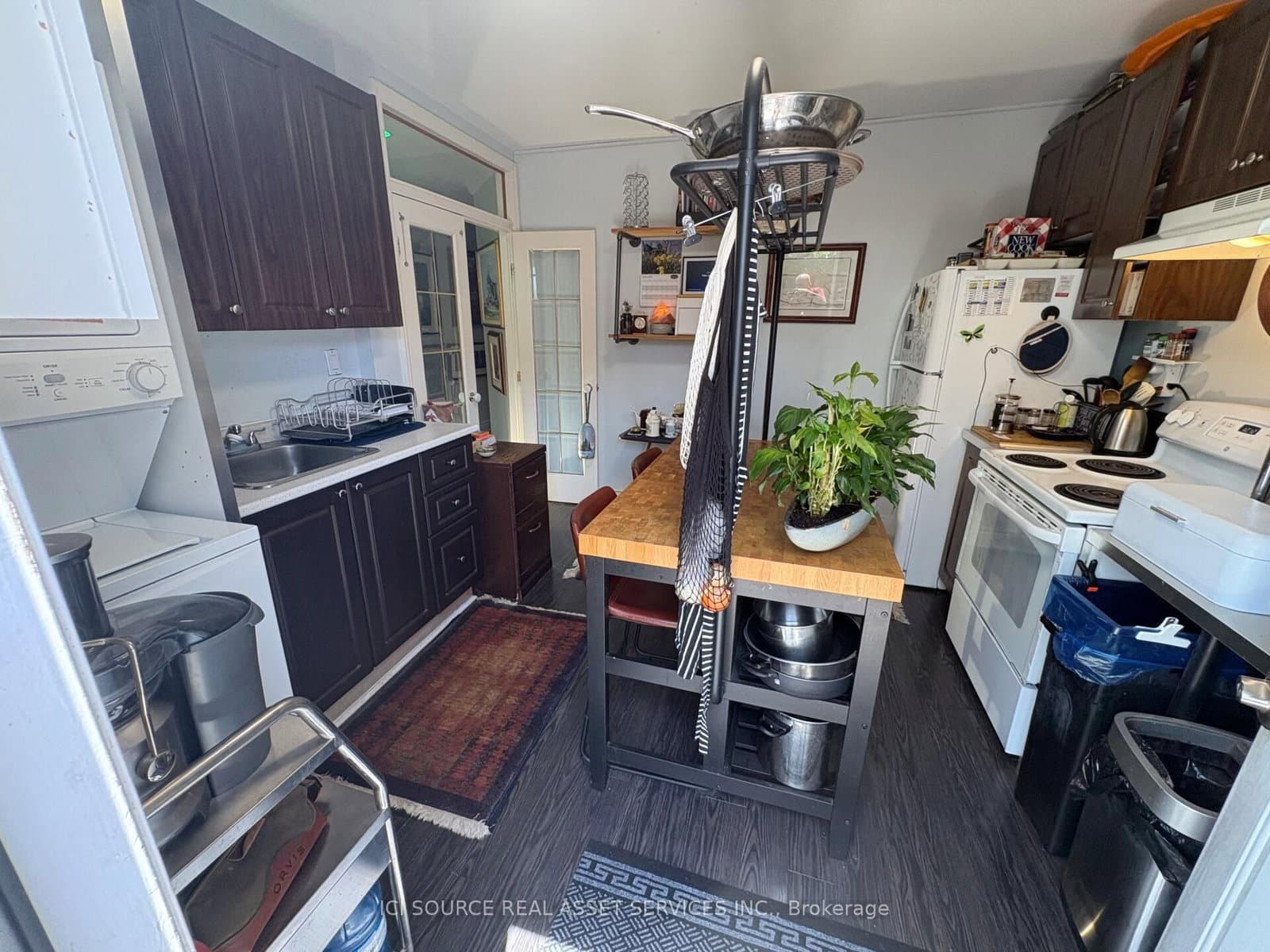 2241 Queen Street E, Unit Main Floor thumbnail 20