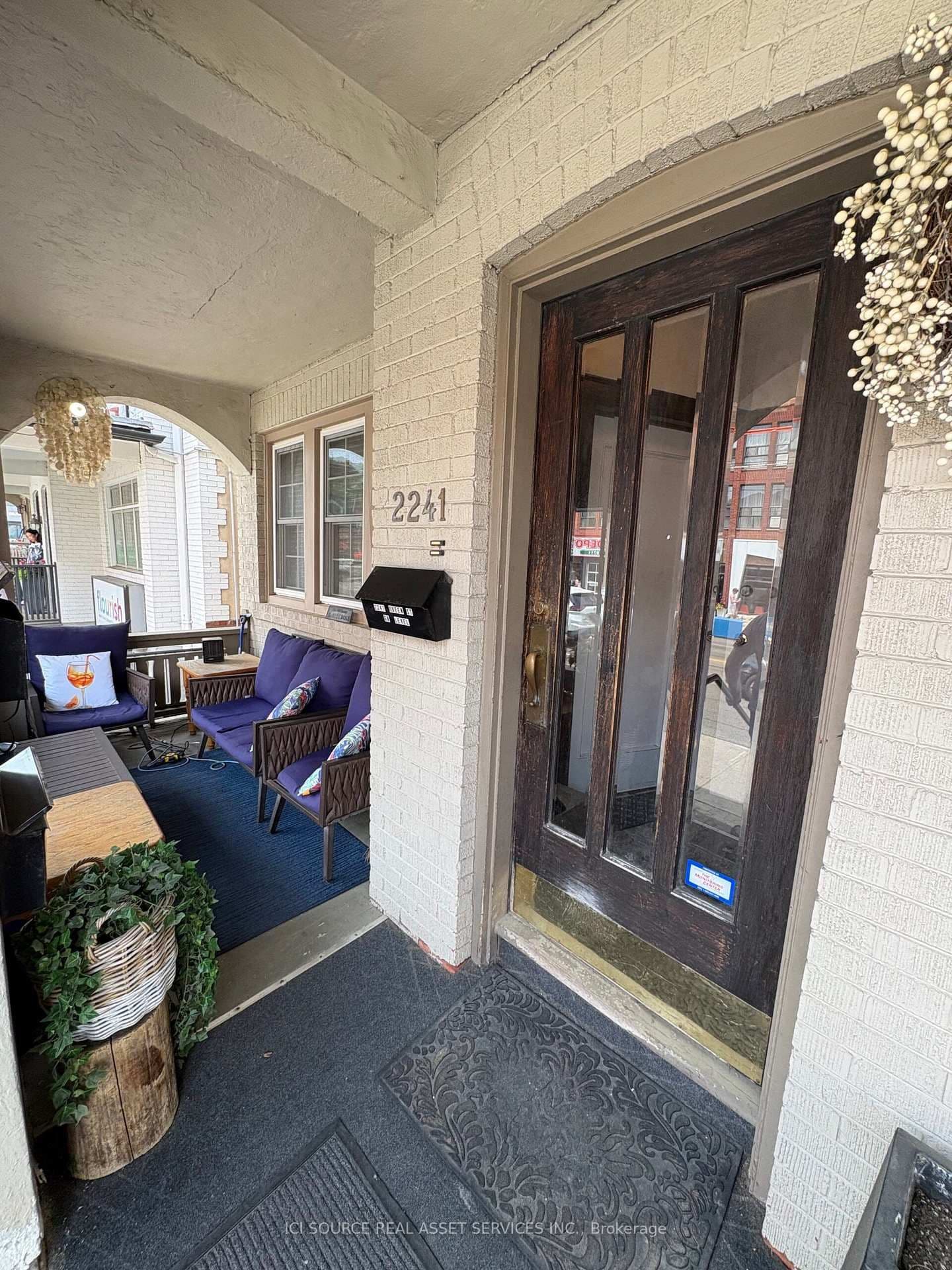 2241 Queen Street E, Unit Main Floor thumbnail 3
