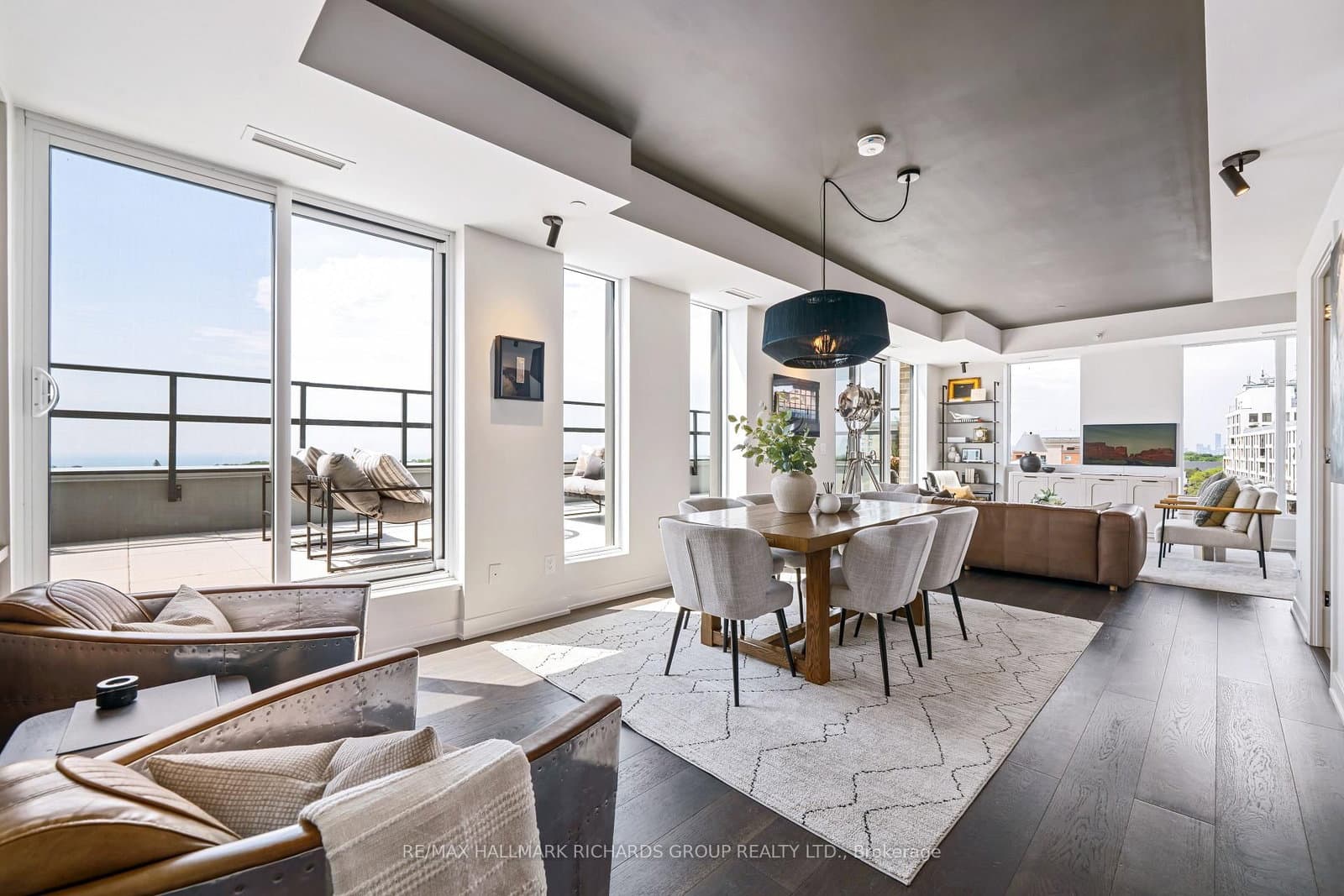 1161 Kingston Road, Unit PH701