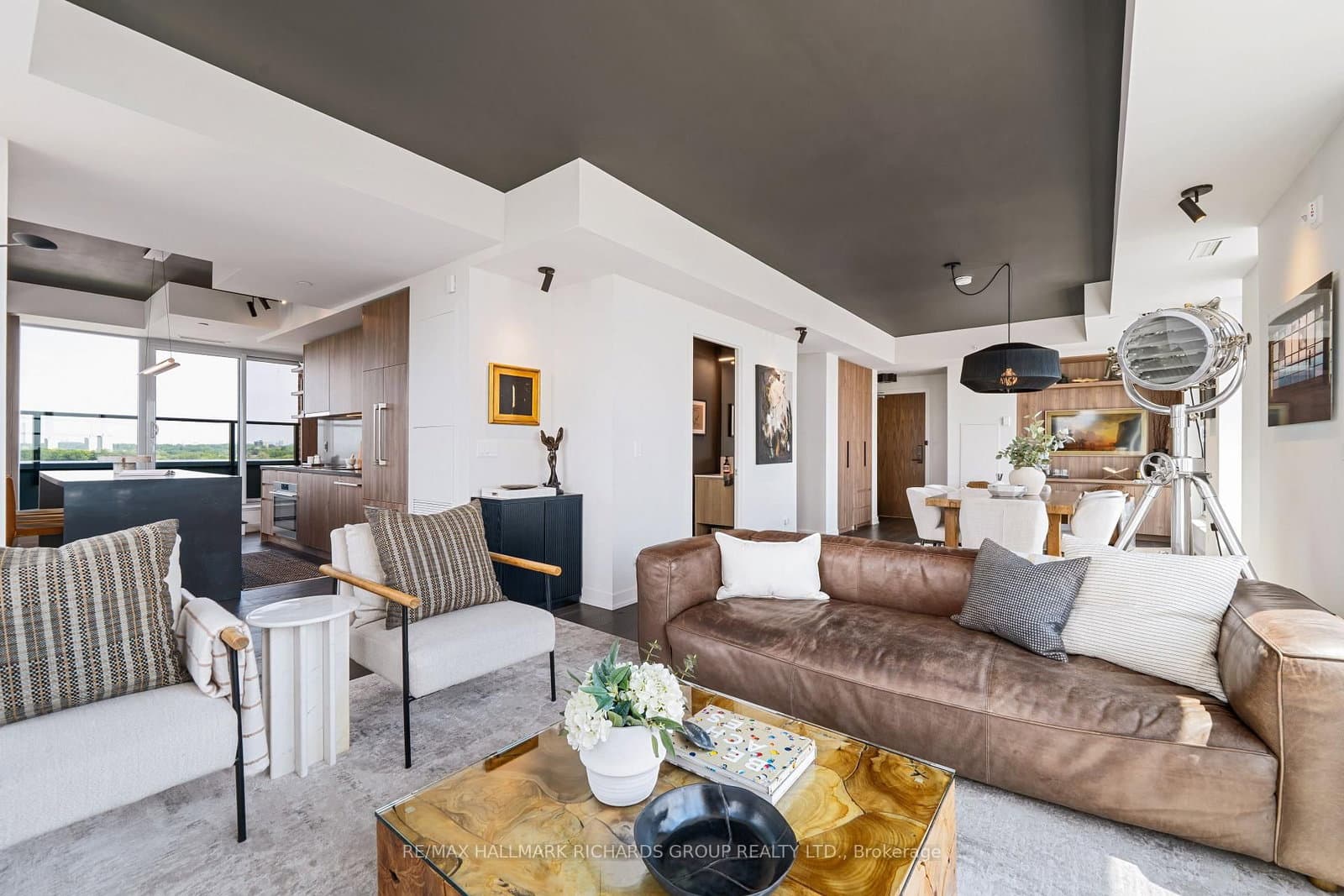 1161 Kingston Road, Unit PH701 thumbnail 6