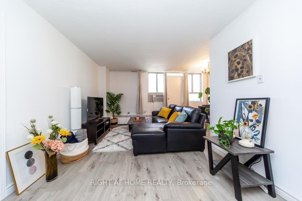 100 Dundalk Drive, Unit 315 thumbnail 11