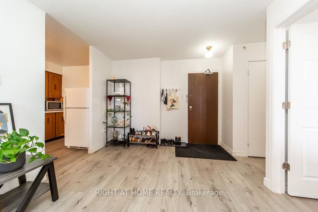 100 Dundalk Drive, Unit 315 thumbnail 19