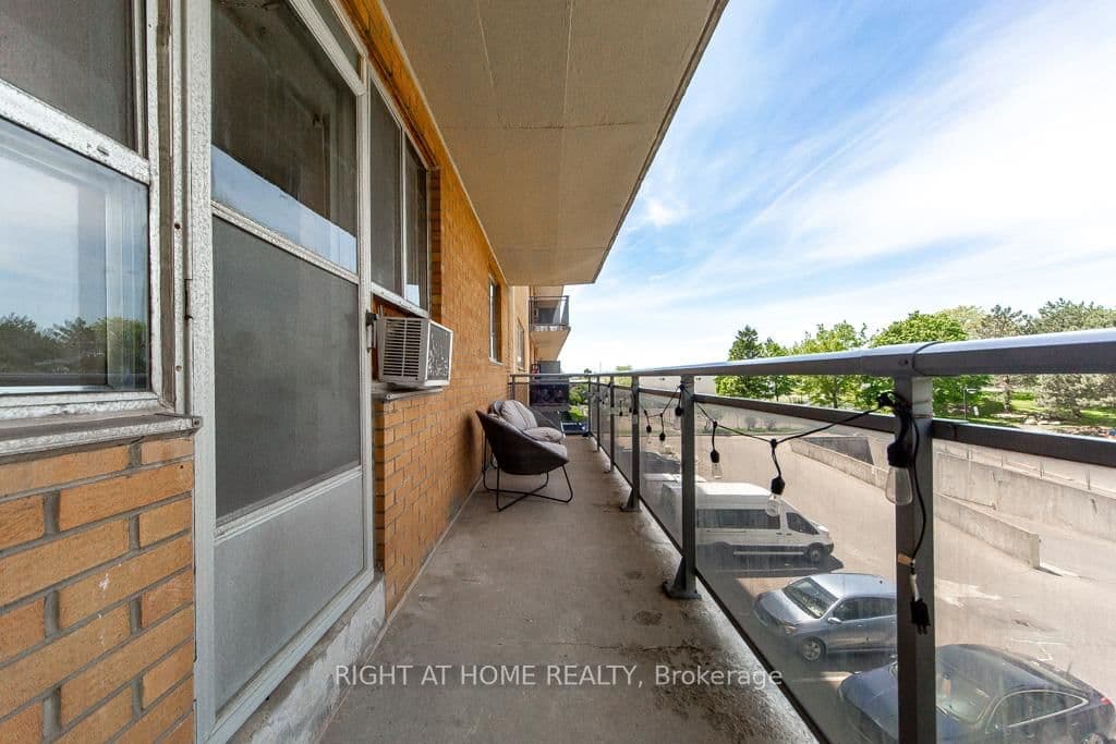 100 Dundalk Drive, Unit 315 thumbnail 35