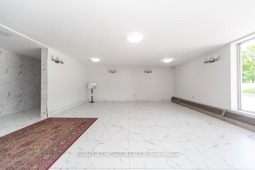 100 Dundalk Drive, Unit 315 thumbnail 7