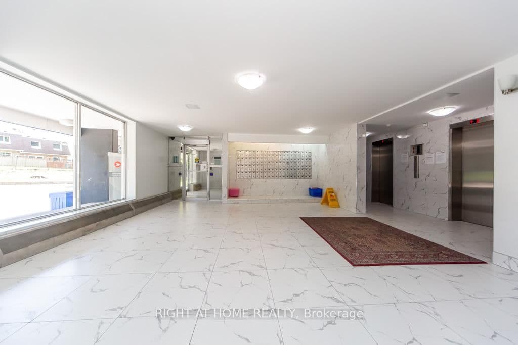 100 Dundalk Drive, Unit 315 thumbnail 8
