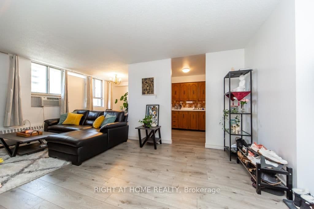100 Dundalk Drive, Unit 315 thumbnail 9