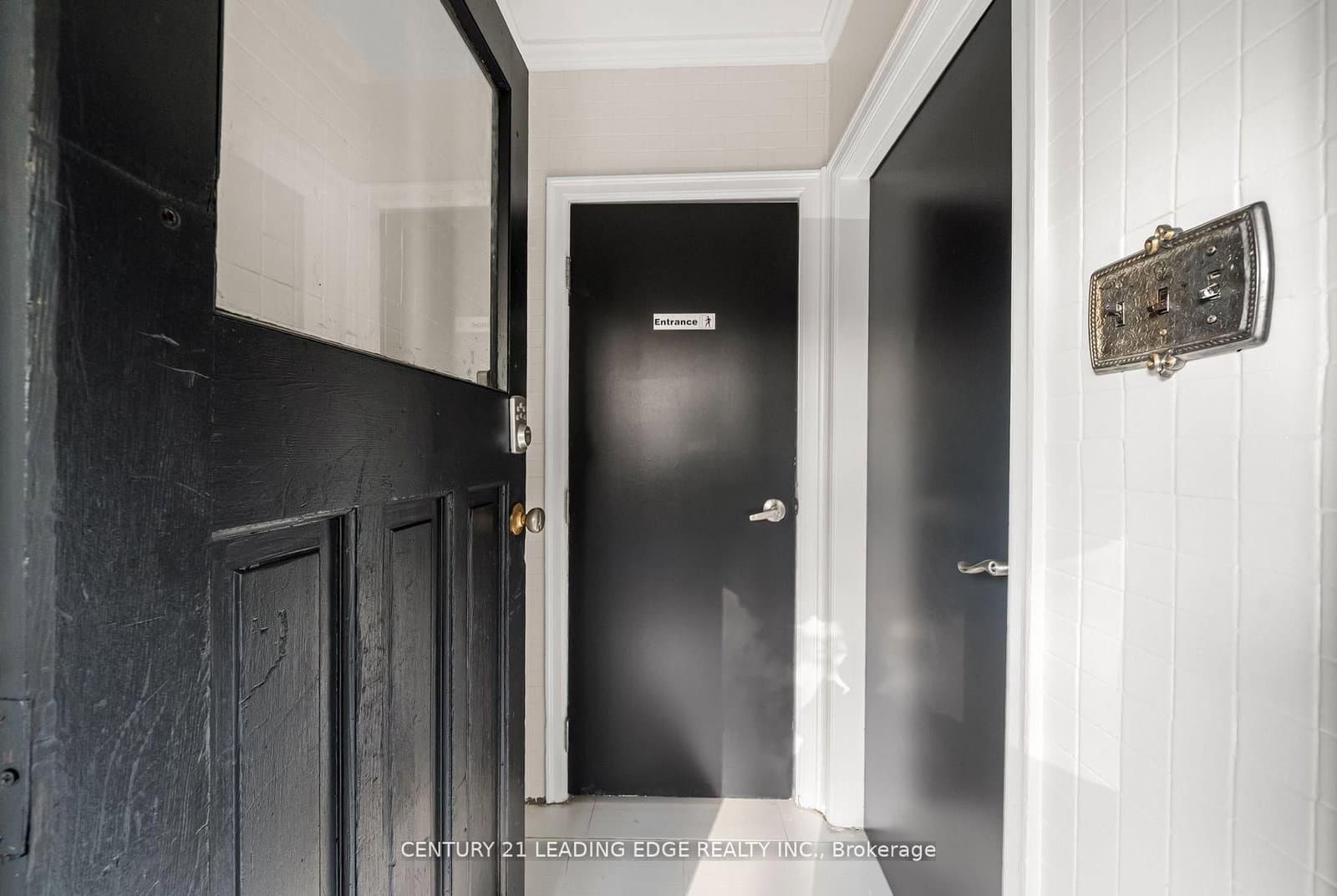 620 Birchmount Road, Unit unit 1B thumbnail 2