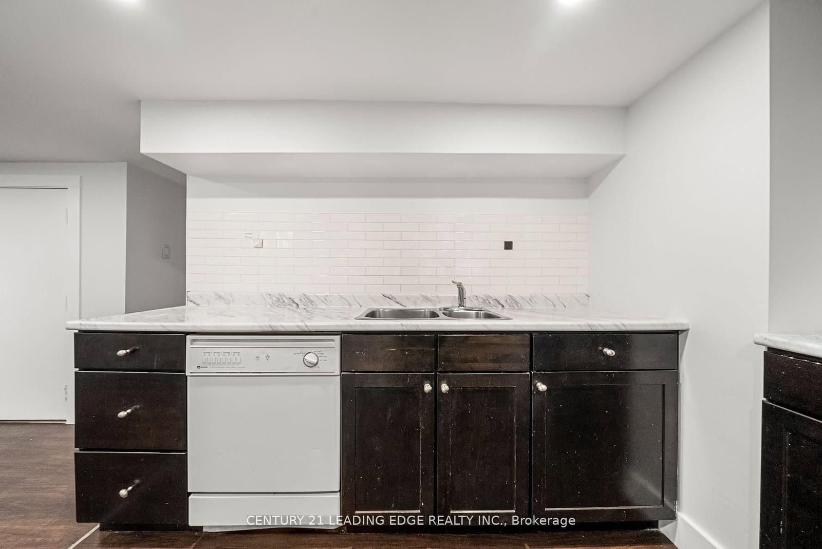 620 Birchmount Road, Unit unit 1B thumbnail 8