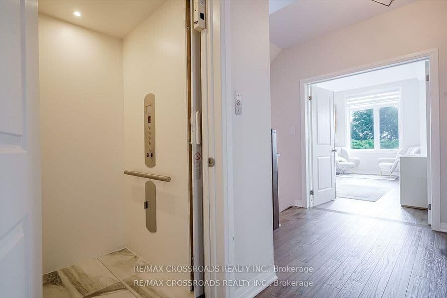 239 Port Darlington Road thumbnail 25