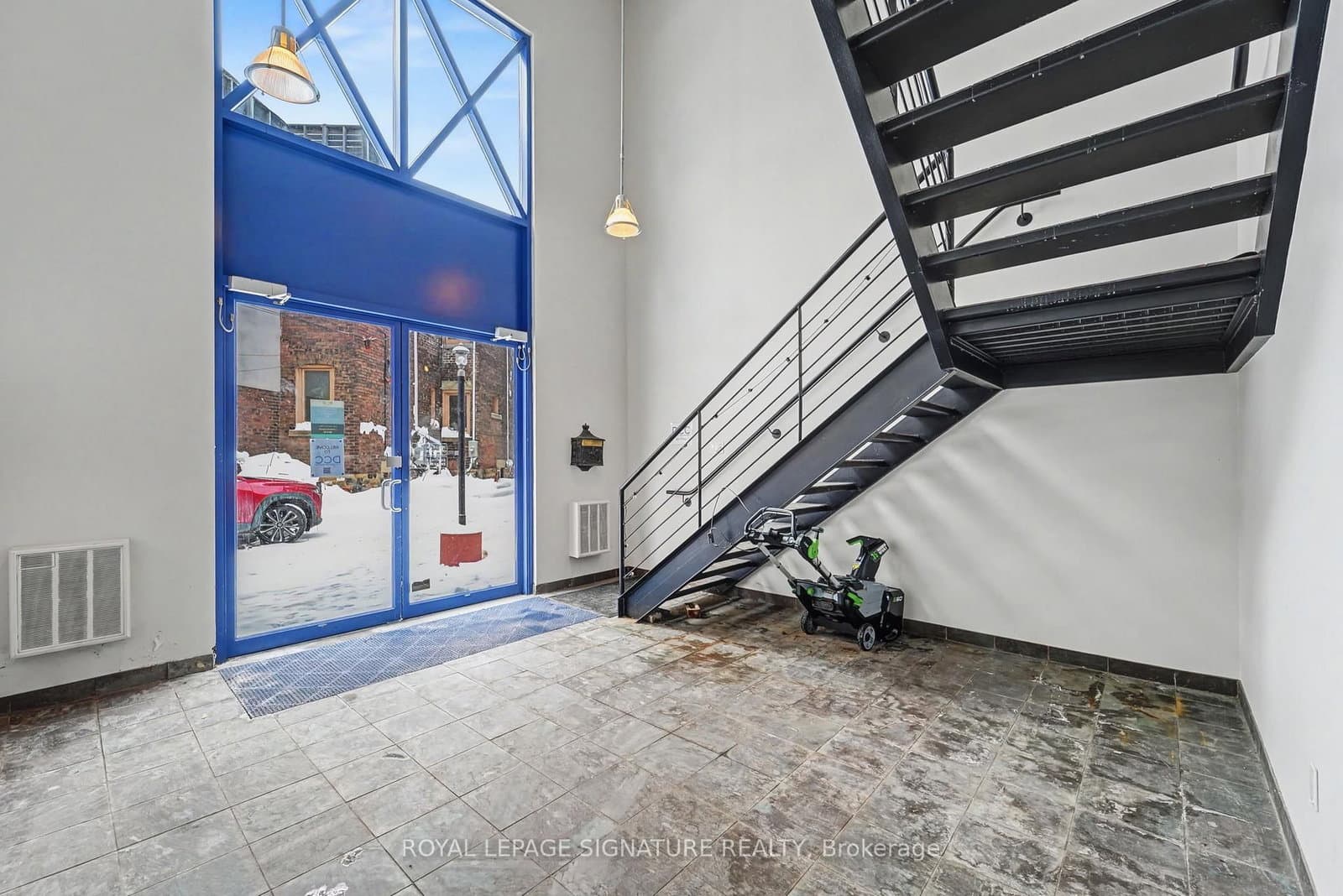 259 Danforth Avenue, Unit Office B thumbnail 6