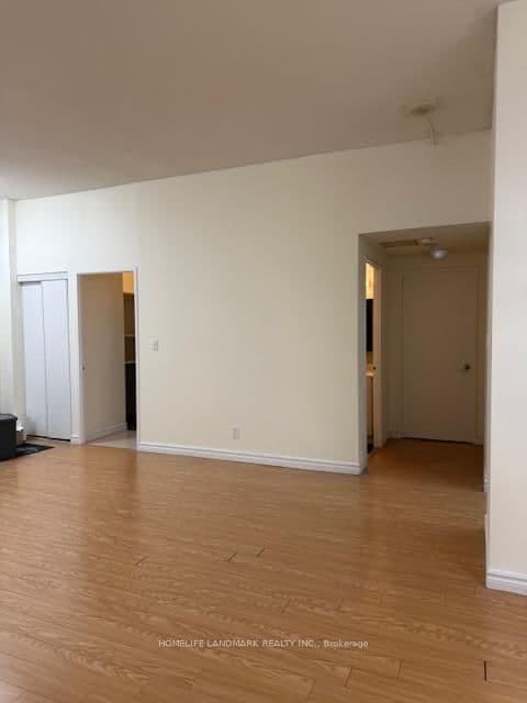 80 Alton Towers Circle, Unit 106 thumbnail 24