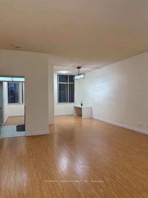 80 Alton Towers Circle, Unit 106 thumbnail 34