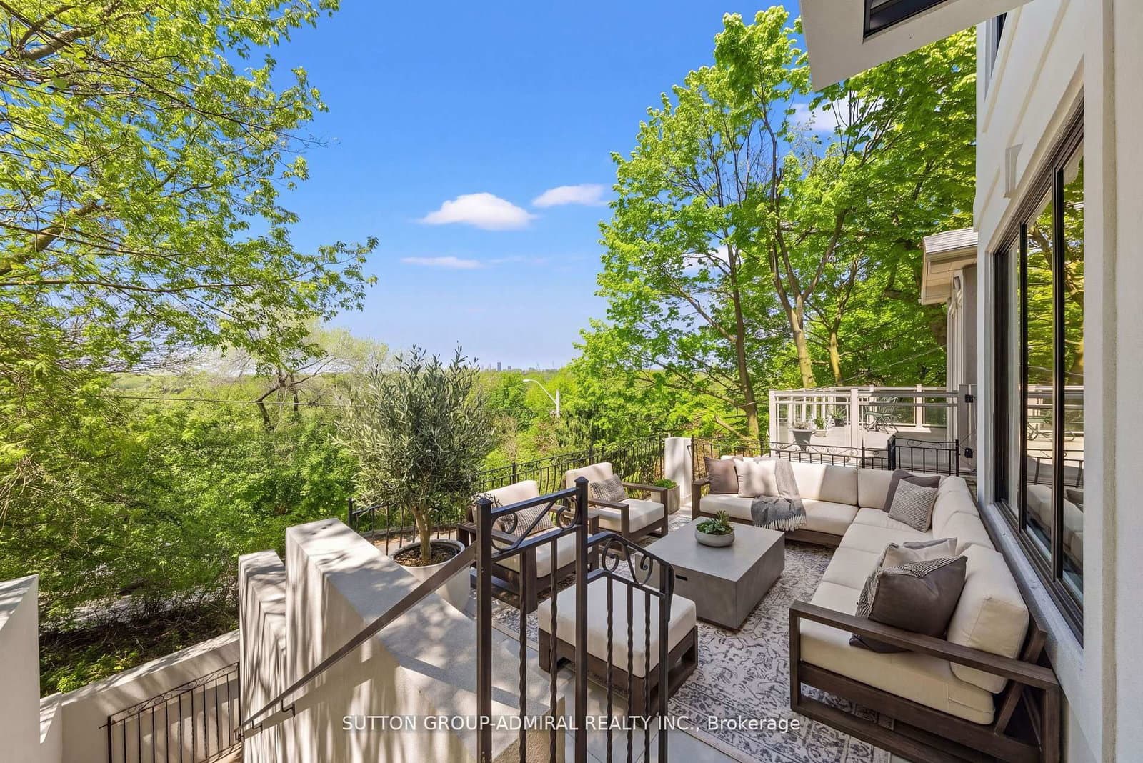 35 Beechwood Drive thumbnail 6