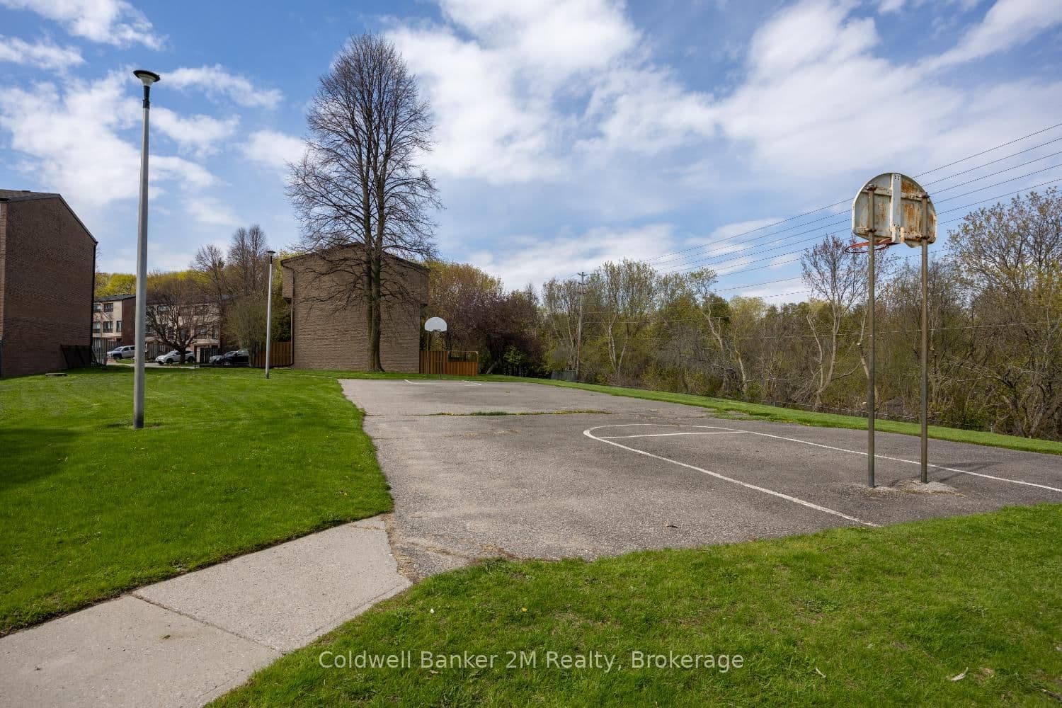 72 Parklane Circle thumbnail 37