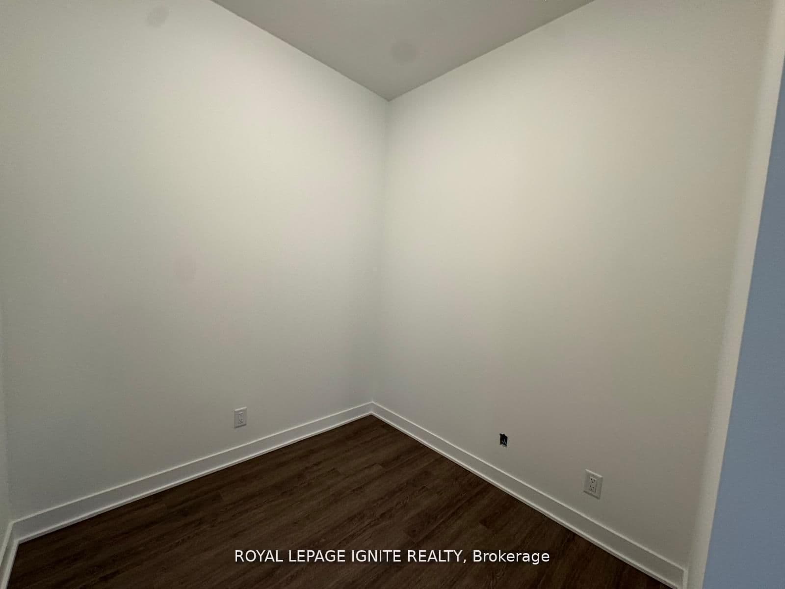 51 Clarington Boulevard, Unit 101 thumbnail 24