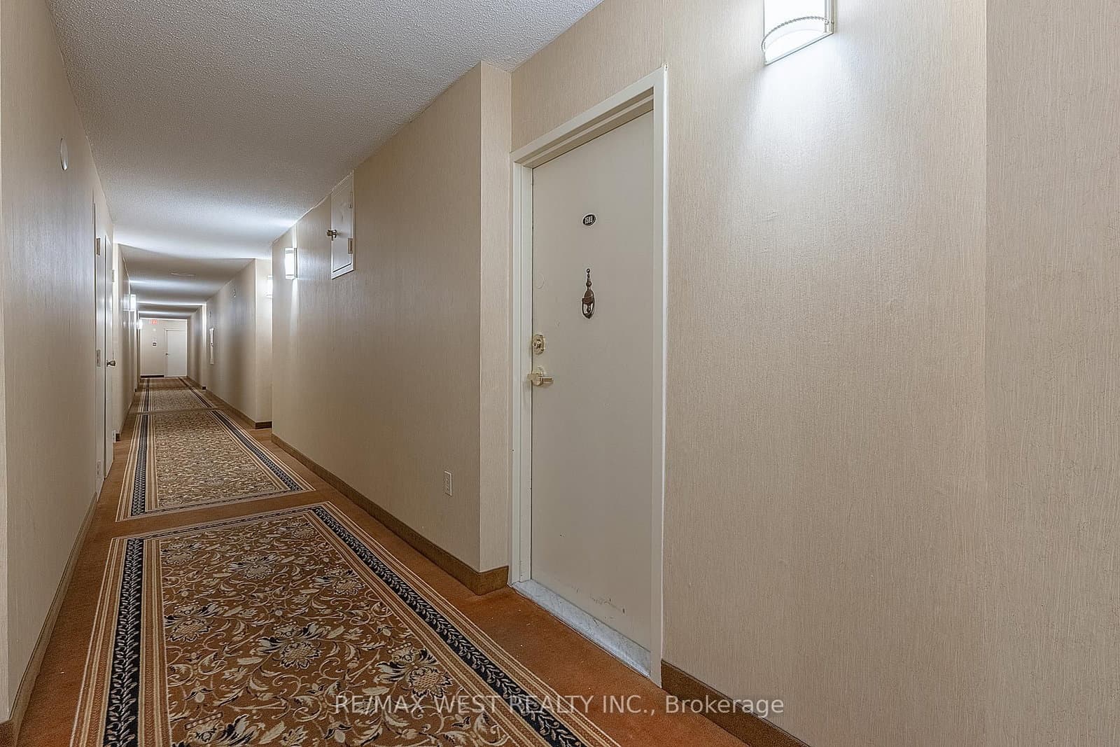 121 Ling Road, Unit 1509 thumbnail 2